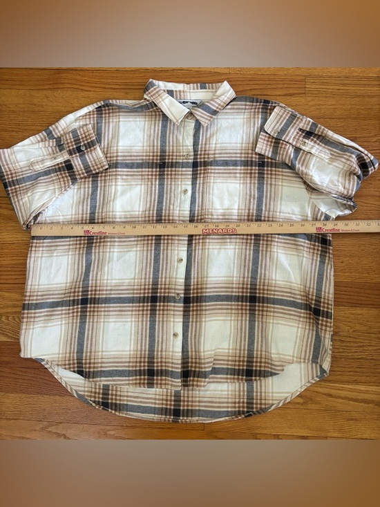Old Navy The Boyfriend Shirt Women’s XXL Petite Multicolor Plaid Flannel NWOT - Picture 5 of 6